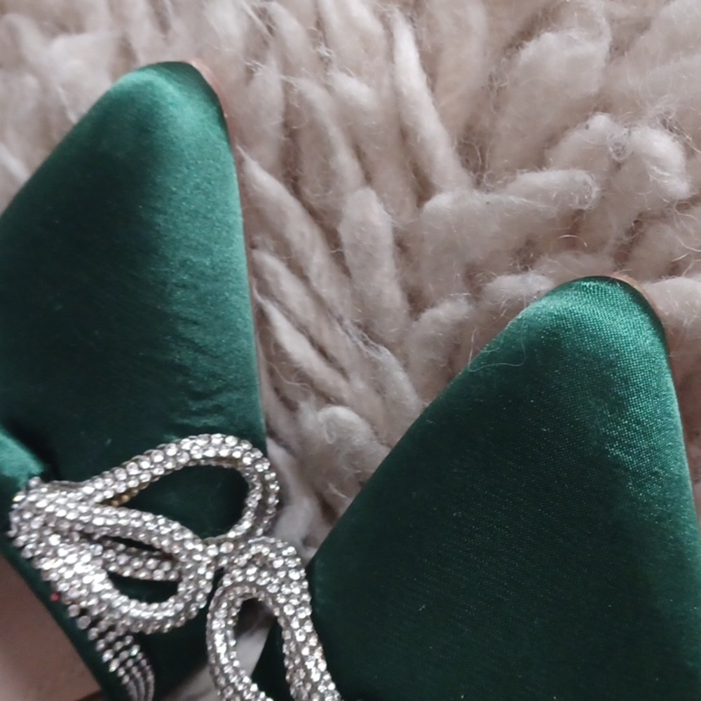 Heels - Picture 4 of 15